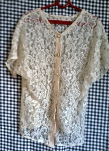 Blusa em Renda